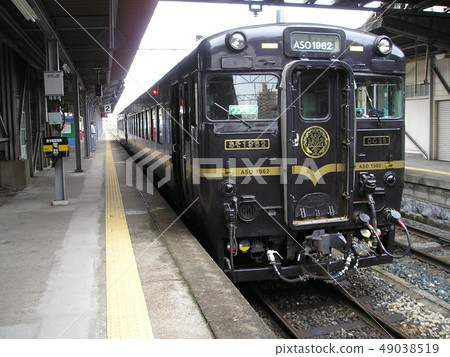 用於啤酒火車的旅遊列車“ASO 1962”（Ki 58 + K i 28） 49038519