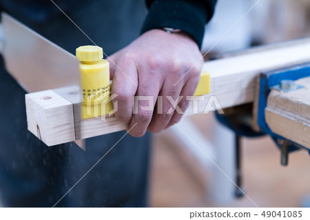 木匠生產各種電動工具，手工木製品，室內室內工作 49041085