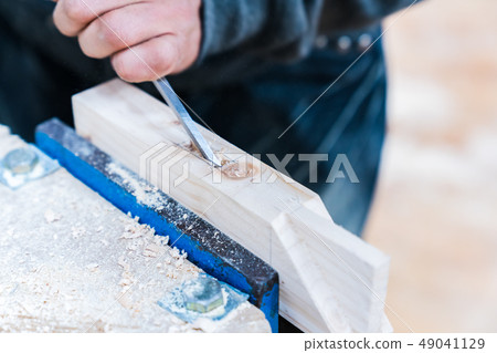 木匠生產各種電動工具，手工木製品，室內室內工作 49041129