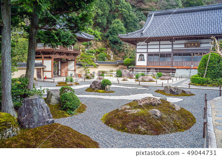 在Kagosaki Onsen的Gokuraku-ji寺廟,兵庫縣Kazuhisa Sawa的溫泉 在Kagosaki Onsen的Gokuraku-ji寺廟,兵庫縣Kazuhisa Sawa的溫泉 49044731