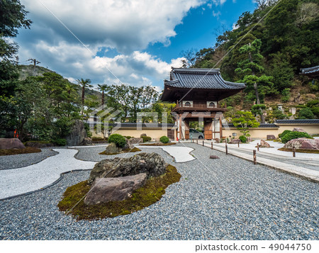Gokuraku-ji Temple in Kagosaki Onsen, a hot spring in Hyogo Prefecture Kazuhisa Sawa 49044750