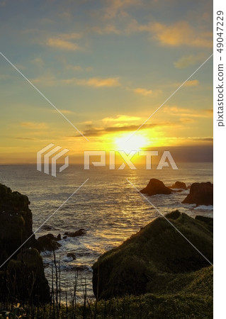 Dawn of Kiritappu Point Dawn of Kiritappu Point 49047229