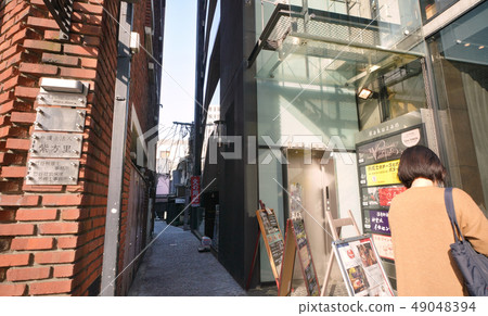 Tokyo cityscape in Japan Kagurazaka / Cobbled alley back 49048394