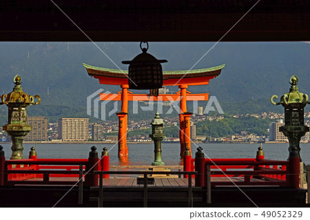 Otorii seen from Itsukushima Shinto shrine 49052329