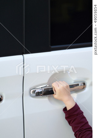 Sliding door (Passenger car Light vehicle Transportation Transportation Parking Parking rental car High-roof wagon) Sliding door (Passenger car Light vehicle Transportation Transportation Parking Parking rental car High-roof wagon) 49059854