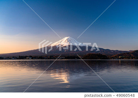 "Yamanashi Prefecture" Mt. Fuji at dawn 49060548