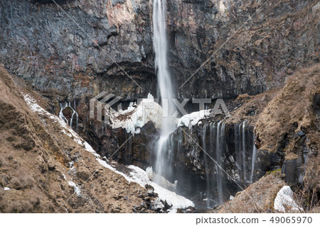 Kaden No Waterfall in winter 49065970