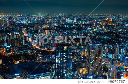 city skyline aerial night view in Tokyo, Japan city skyline aerial night view in Tokyo, Japan 49070767
