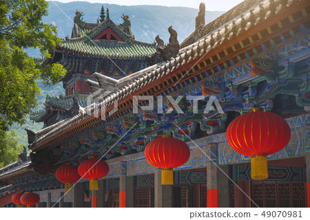 Shaolin is a Buddhist monastery in central China. 49070981