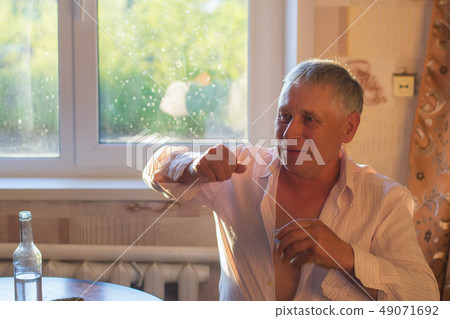 Social problems: alcoholism Social problems: alcoholism 49071692