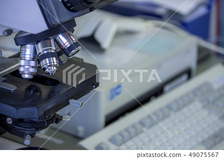 Laboratory image_microscope 49075567