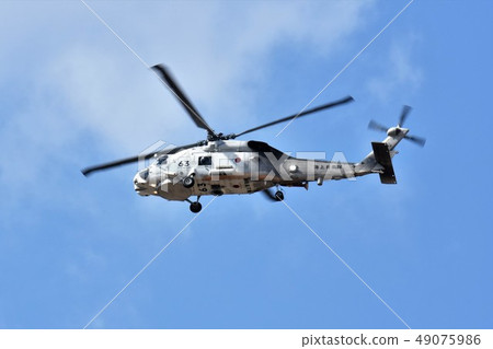 海上自衛隊SH-60巡邏直升機 49075986