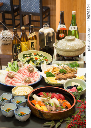 日本居酒屋套餐的圖像圖像 日本居酒屋套餐的圖像圖像 49076294
