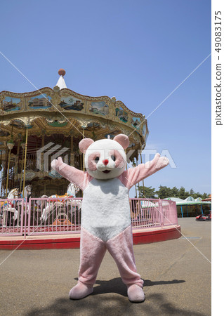 遊樂園服裝熊貓可愛 遊樂園服裝熊貓可愛 49083175