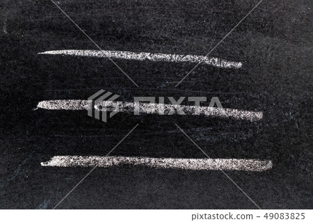 White chalk hand drawing in line shape 49083825