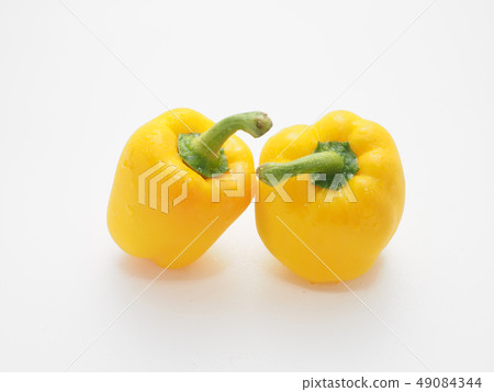 Yellow paprika 49084344