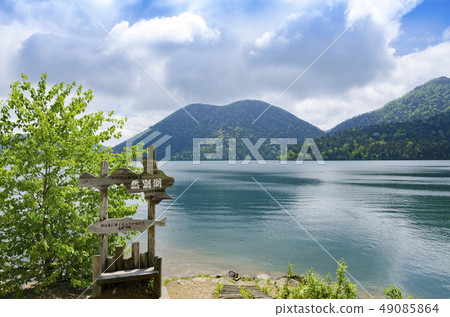 Lake Tibetsu in quiet 49085864