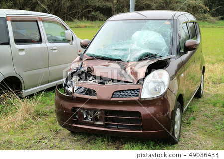 事故汽車圖像廢汽車圖像 49086433