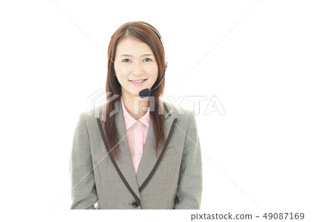 一個微笑的操作員 一個微笑的操作員 49087169