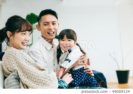 Family parenting portrait Family parenting portrait 49089134