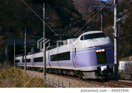 Series E 351 · Limited express "Super Azusa" Chuo Main Line Yanagawa-Torizawa Series E 351 · Limited express "Super Azusa" Chuo Main Line Yanagawa-Torizawa 49093906