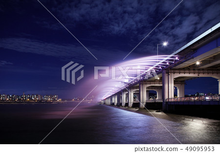 首爾漢山區龍山區半坡橋 49095953