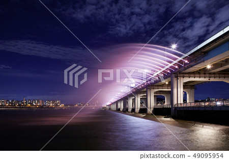 首爾漢山區龍山區半坡橋 49095954