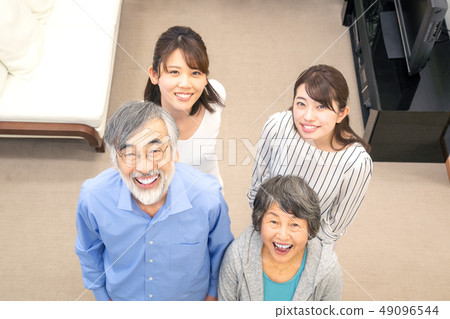 Family image Family Men and women Family image Family Men and women 49096544