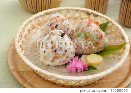 Mochi大麥飯糰 Mochi大麥飯糰 49109665