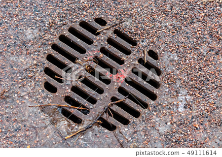 View of the sewer. 49111614