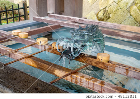 Temizusha Sakurayama Hachimangu Shrine Hida Takayama 49112811