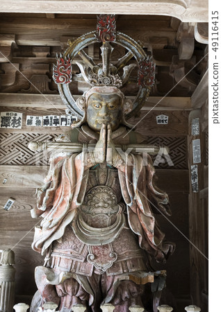 Standing statue Standing statue 49116415