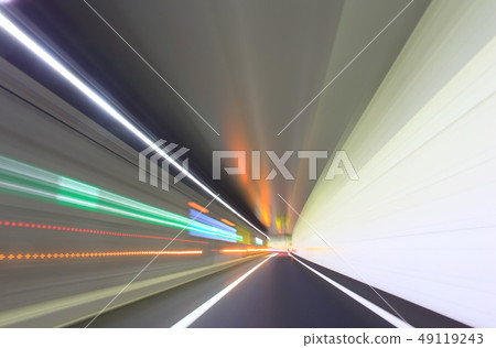 外環路的隧道 外環路的隧道 49119243
