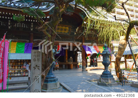 Hexagonal temple Hohoji temple 33 countries 49122308