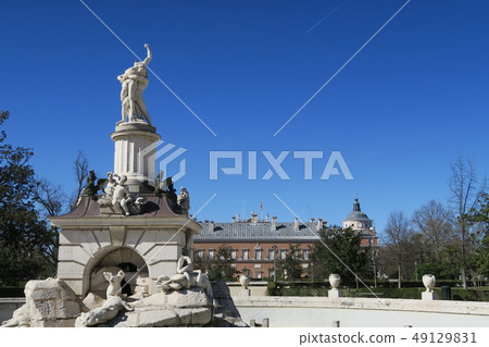 World Heritage Aranjuez Royal Palace and Partere Gardens 49129831