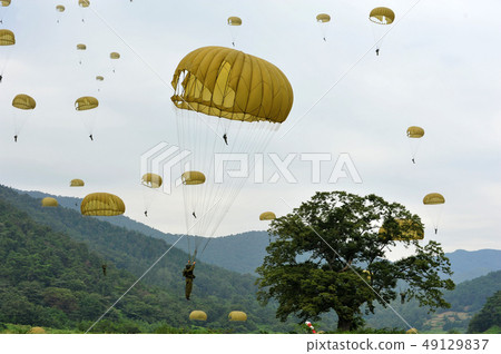 parachute parachute 49129837