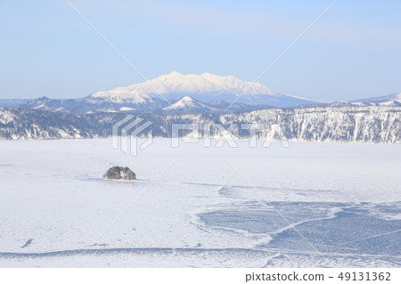 Frozen Lake Mashu-Kamuish Island & Shari ' Frozen Lake Mashu-Kamuish Island & Shari ' 49131362