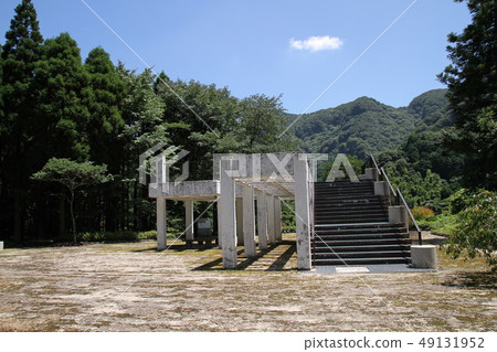 伊万裡（Okawa Uchiyama：Nabeshima Park） 49131952