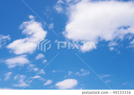 藍天白雲飄浮 49133316
