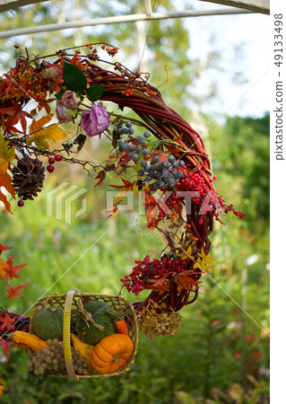 Natural wreath in garden 49133498