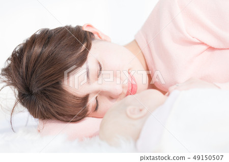 Baby and Mommy Baby and Mommy 49150507