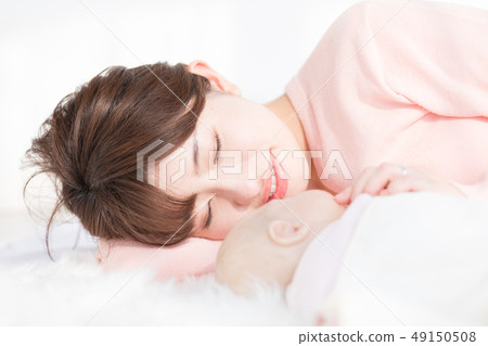 Baby and Mommy Baby and Mommy 49150508