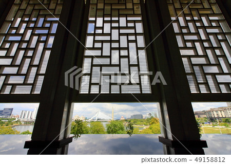 Chuanq Mizan Zainal Avidin清真寺(銀色清真寺) Chuanq Mizan Zainal Avidin清真寺(銀色清真寺) 49158812