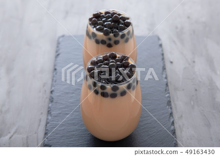 Tapioca milk tea 49163430