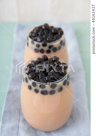 Tapioca milk tea 49163437