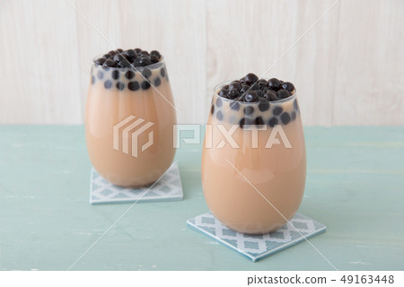 Tapioca milk tea Tapioca milk tea 49163448