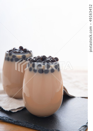 Tapioca milk tea 49163452