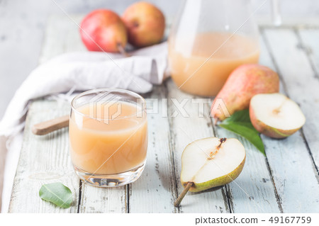 Fresh Pear Juice Fresh Pear Juice 49167759