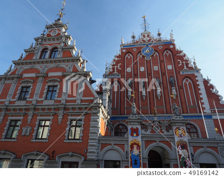 拉脫維亞里加,黑頭大廳,市政廳廣場Ratslaukums,裡加,拉脫維亞 拉脫維亞里加,黑頭大廳,市政廳廣場Ratslaukums,裡加,拉脫維亞 49169142