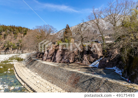 Shirakawa-go Kamogawa and snowy mountains Shirakawa-go Kamogawa and snowy mountains 49175493